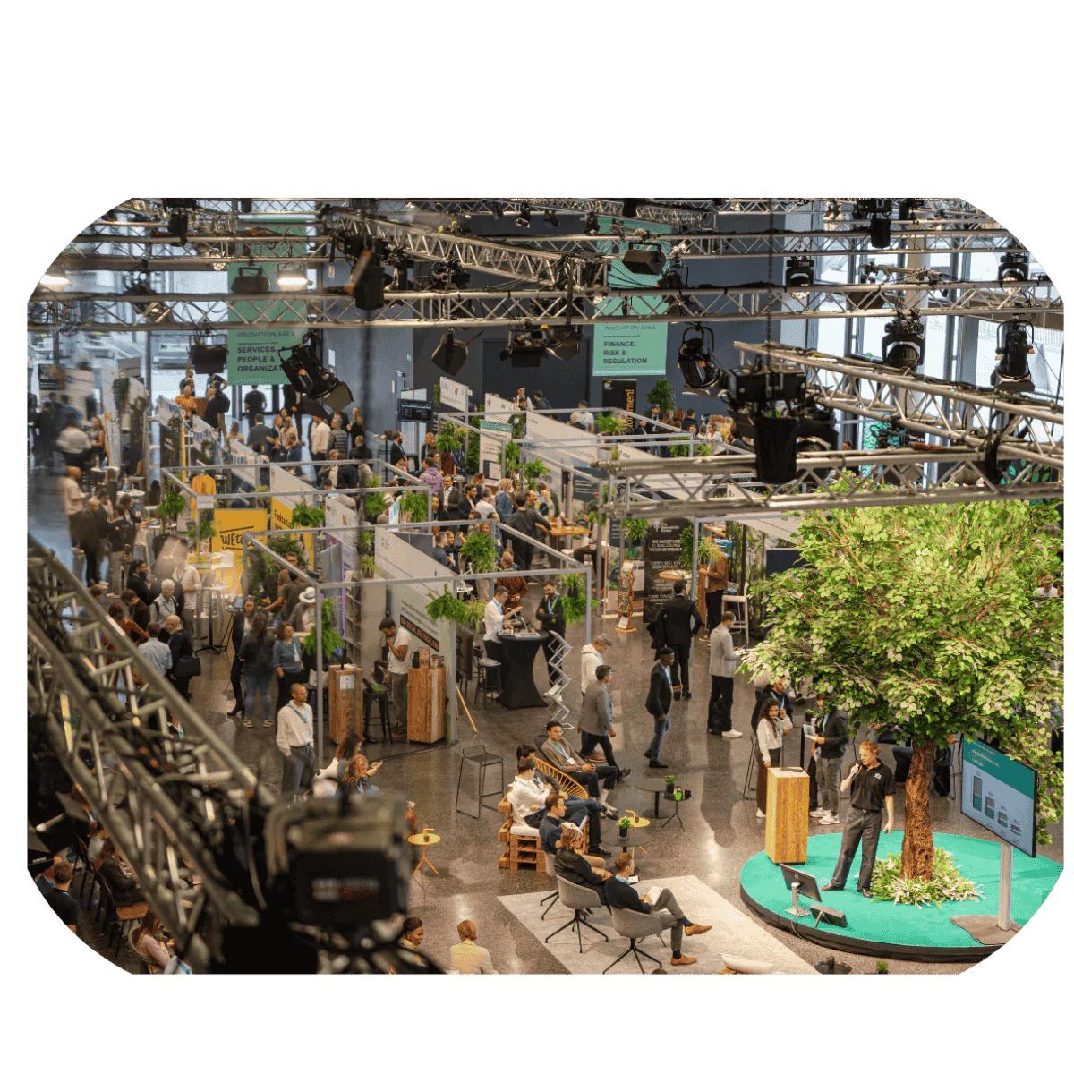 Impact Festival, die Stände von Oben